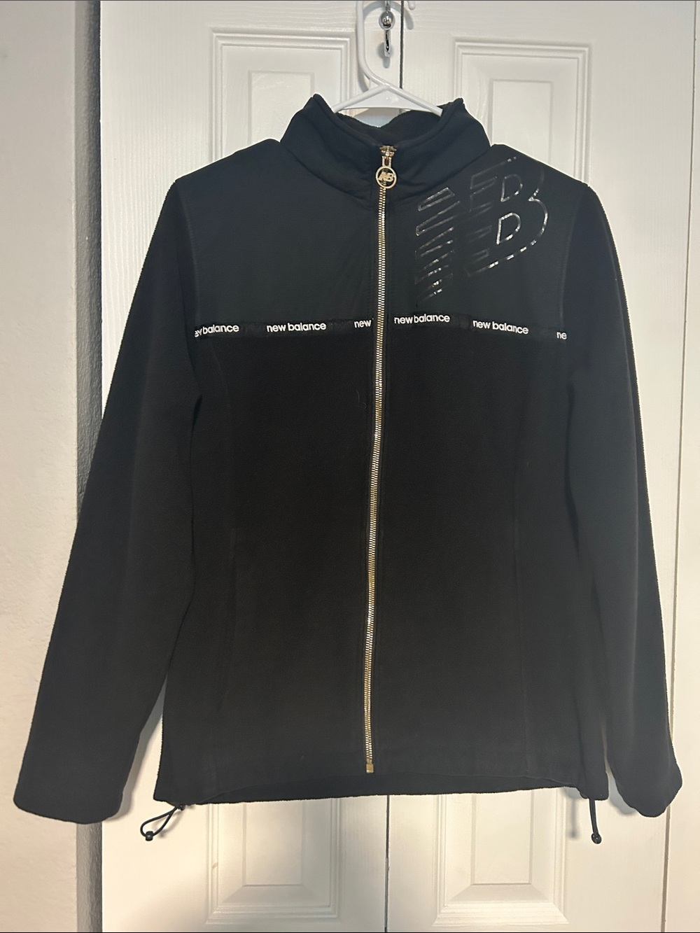 New Balance Women’s Zip-Up Jacket
